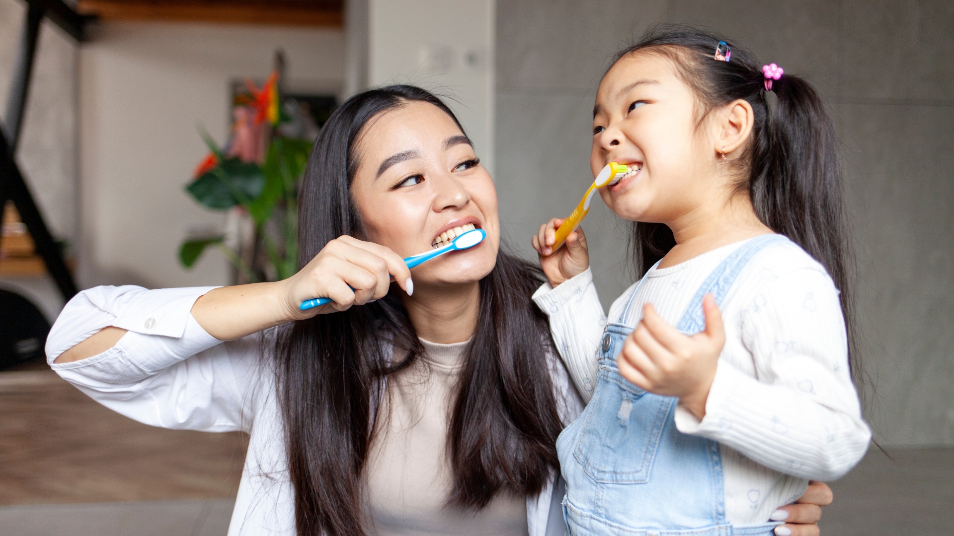 Dental infographic discussing effects of sugar on oral health